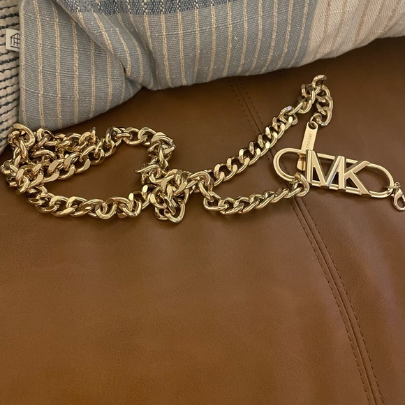 Michael Kors Gold Statement Belt - Picture 2 of 2